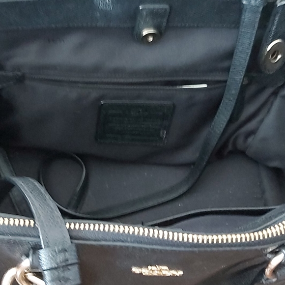 Purse - Picture 2 of 3